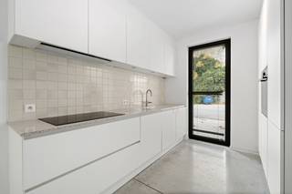 [[ DIT PAND NEEMT DEEL AAN DE ERA OPEN HUIZEN DAG OP 6/12 VAN 11:00 TOT 12:00 ]]Te koop: moderne woning in het centrum van Vilvoorde, op de...