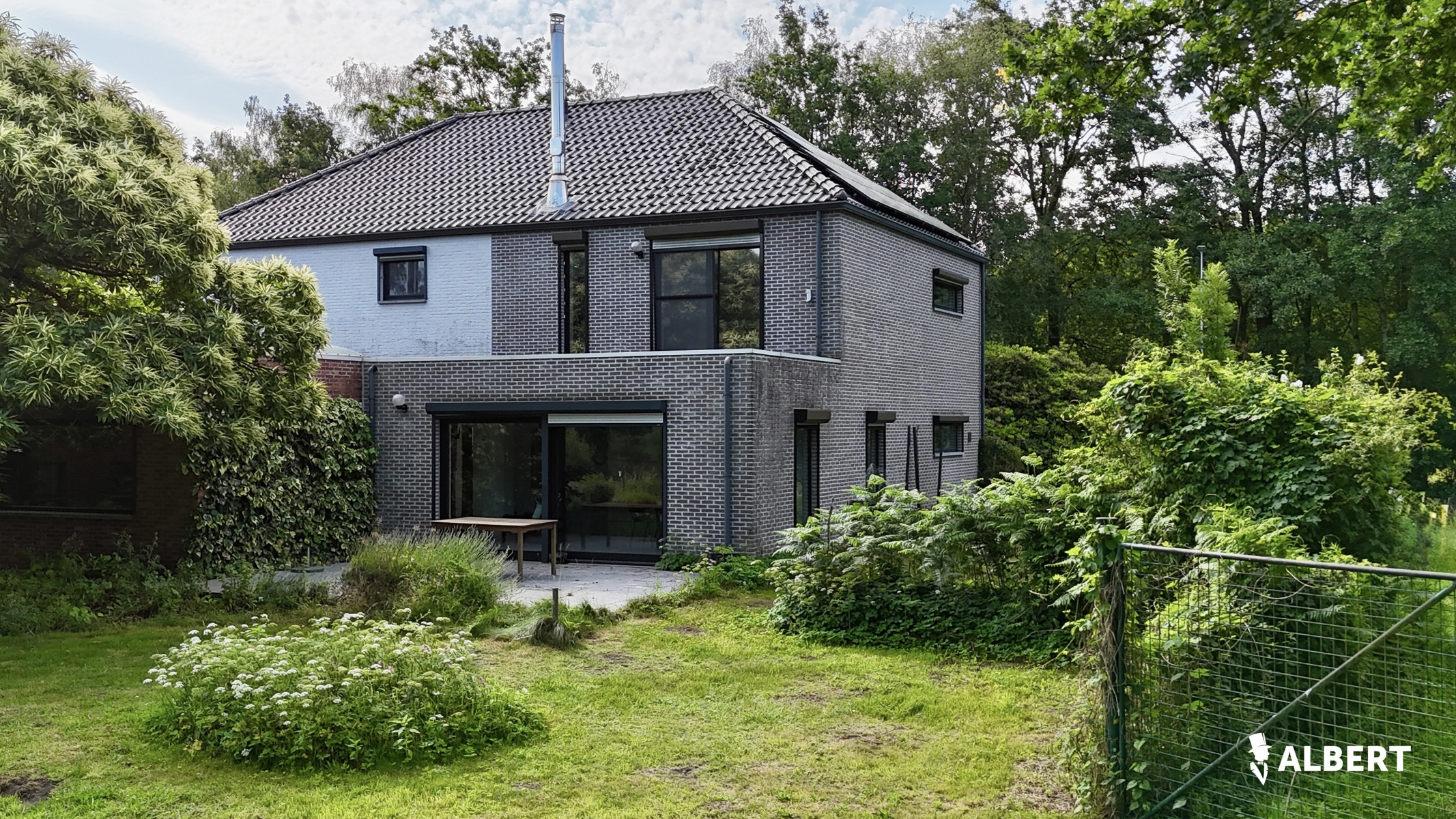 Exclusief landhuis met panoramisch zicht op vijver en bossen - foto 1