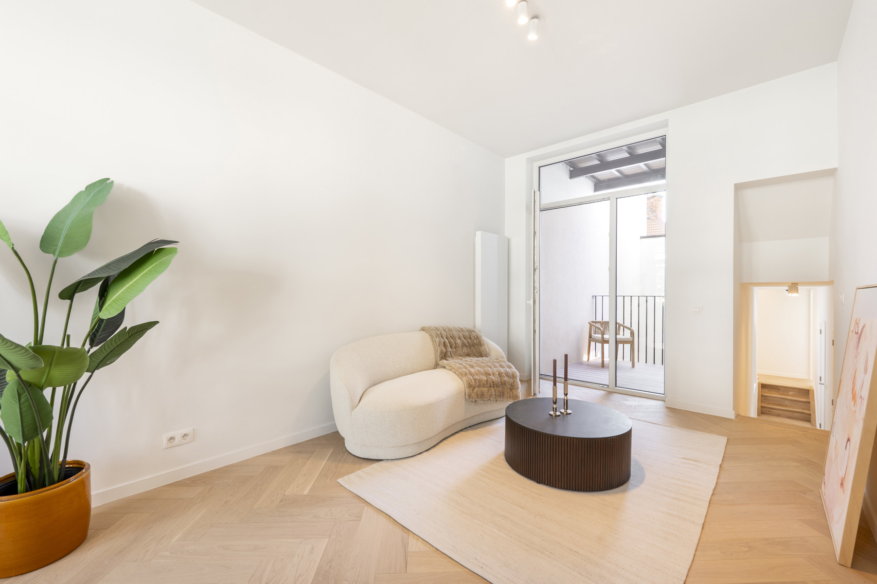 Stijlvol gerenoveerd 2 slpk appartement op toplocatie - foto 5