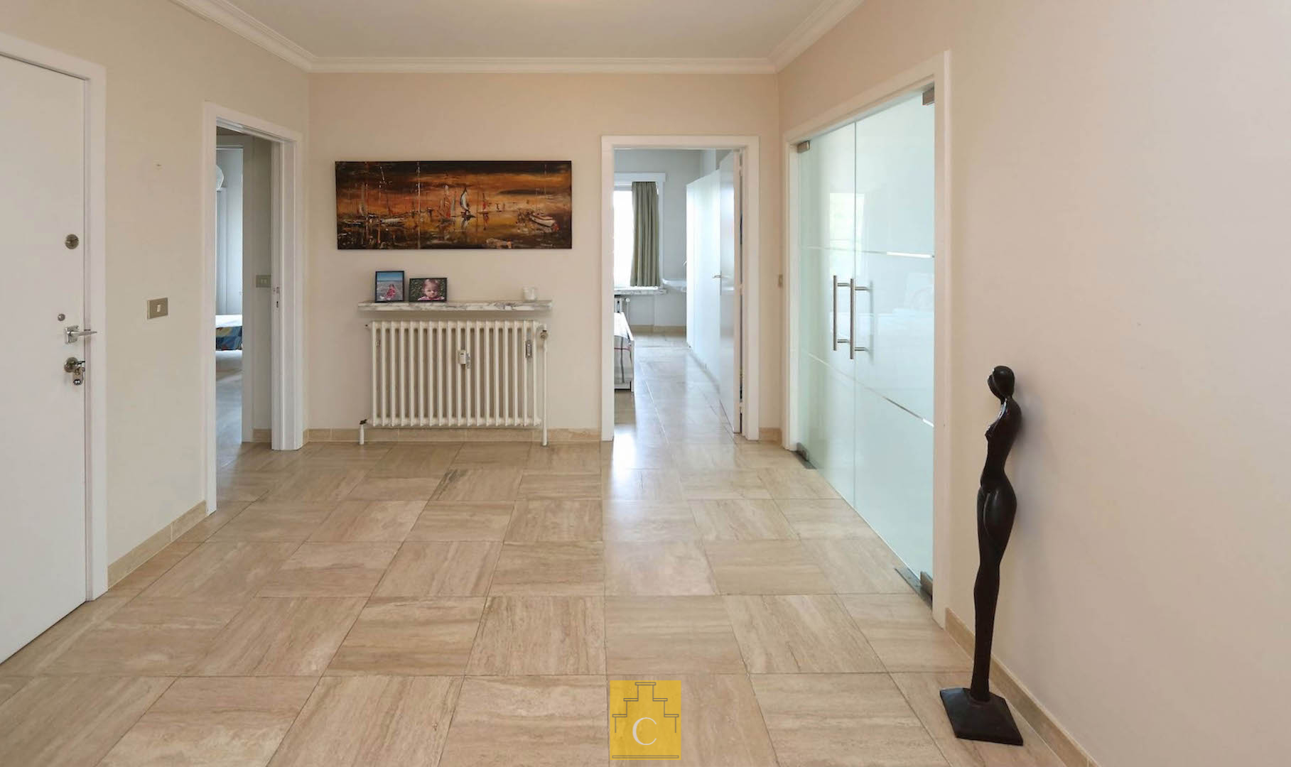 Ruim hoekappartement (155 m2) te Sint-Andries, 3 slaapkamer, terras , lift en garagebox - foto 3