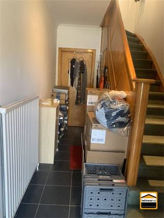 Rustig gelegen woning met tuin en garage in het landelijke Kerniel.* Elektriciteit conform het AREI In Kerniel een deelgemeente van Tongeren-Borgloon...