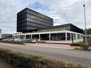 Commercial à louer à Geel