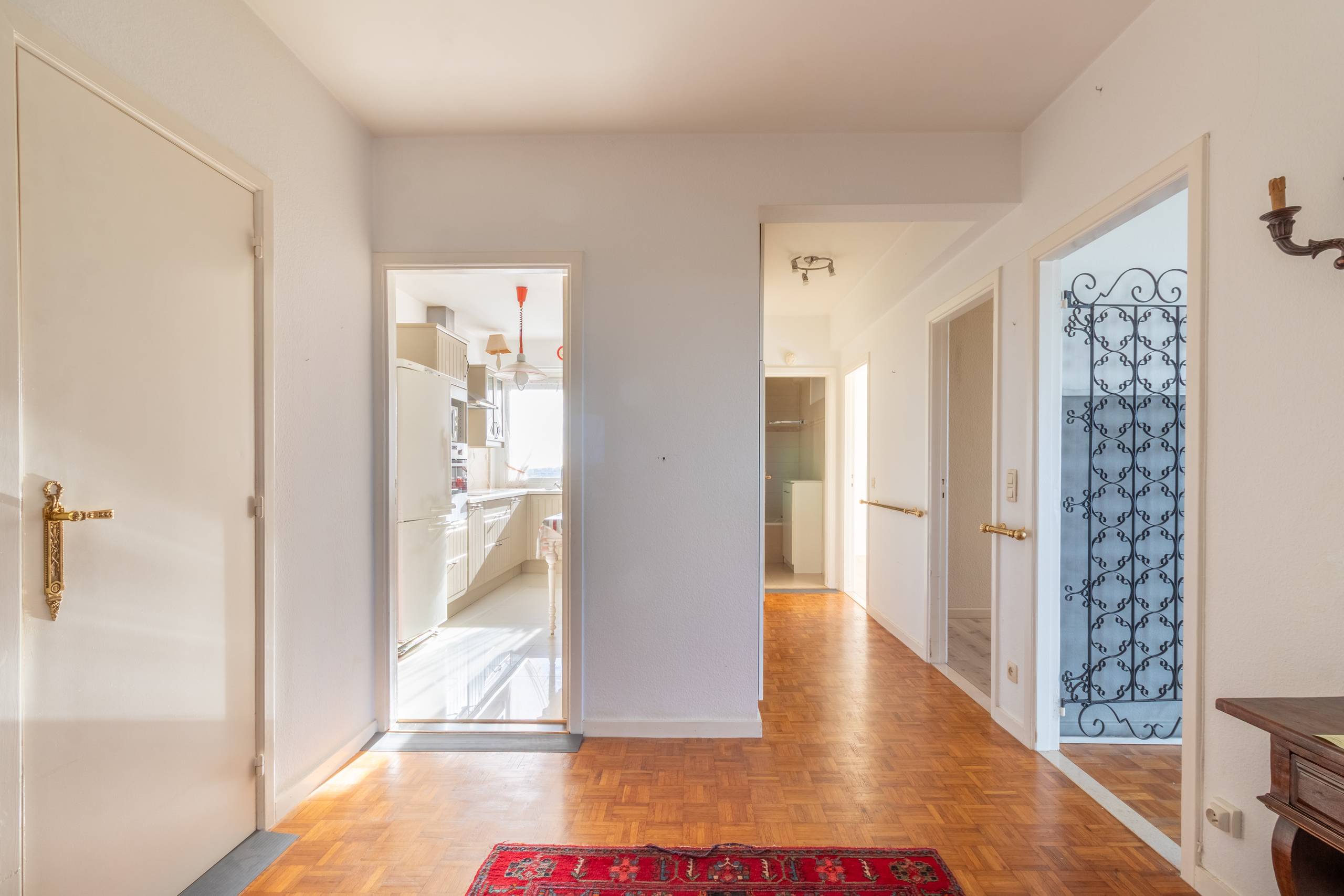 Ruim appartement met panoramisch uitzicht over Antwerpen - foto 4