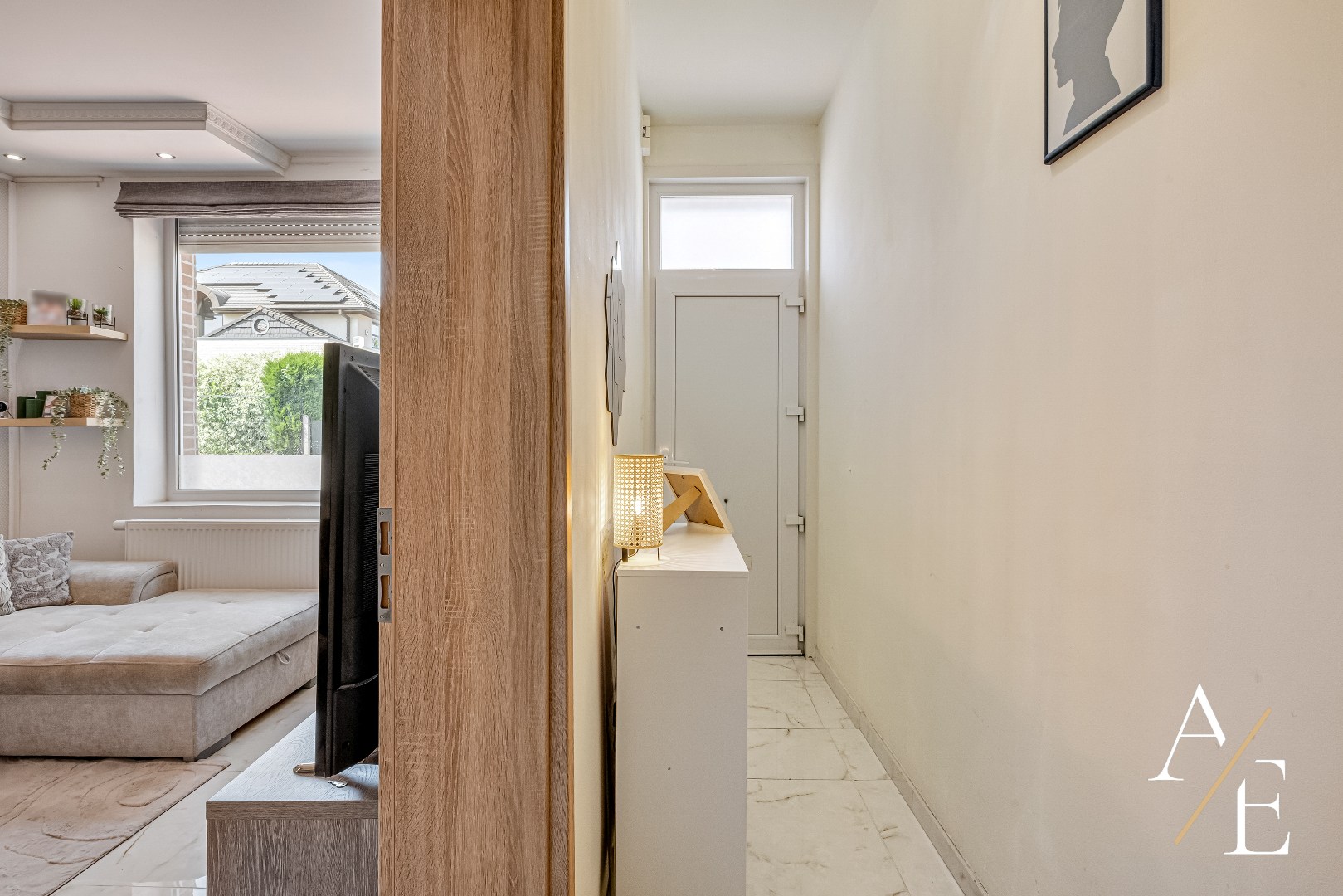 WETTEREN-Instapklare woning met 3 of 5 slpks, én garage! - foto 3