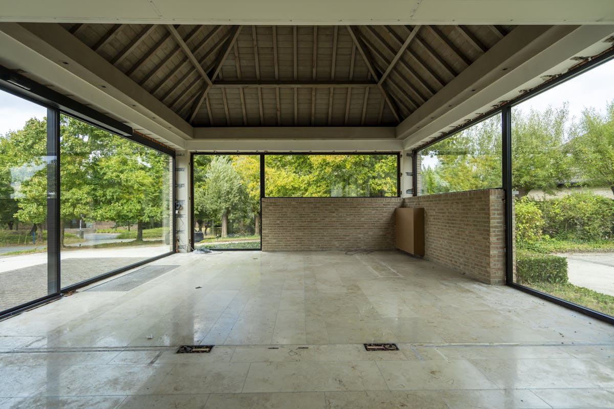 Op te frissen kantoorgebouw te koop in Kortrijk - foto 5