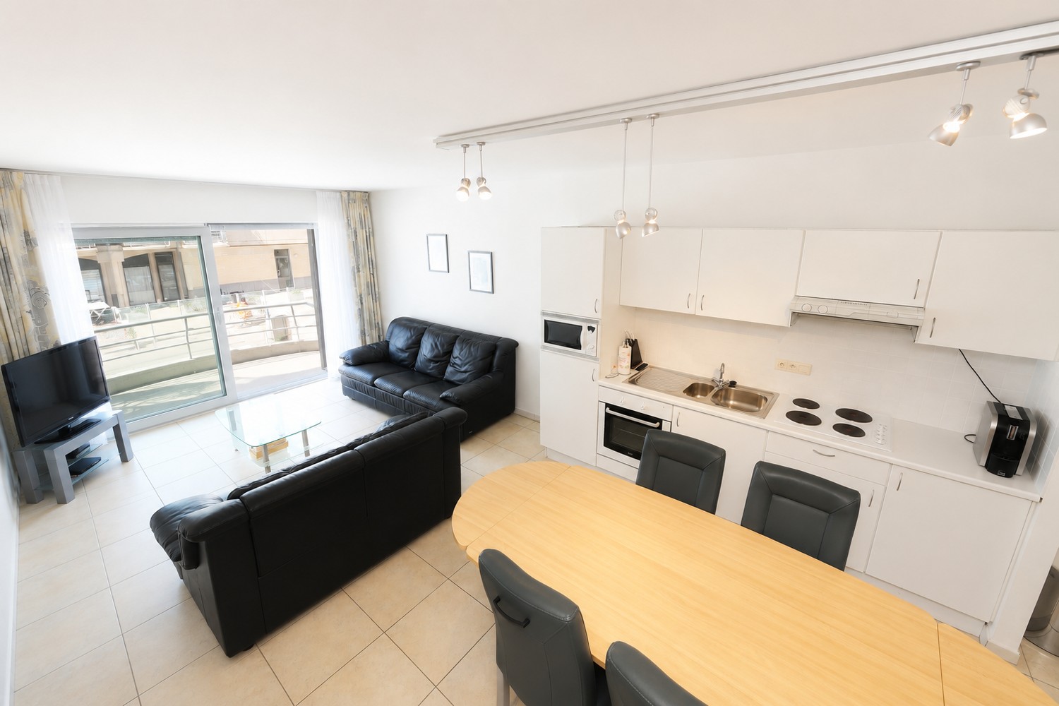 Ruim duplex appartement met 3 terrassen en verwarmd zwembad te Oostende-Mariakerke! - foto 4