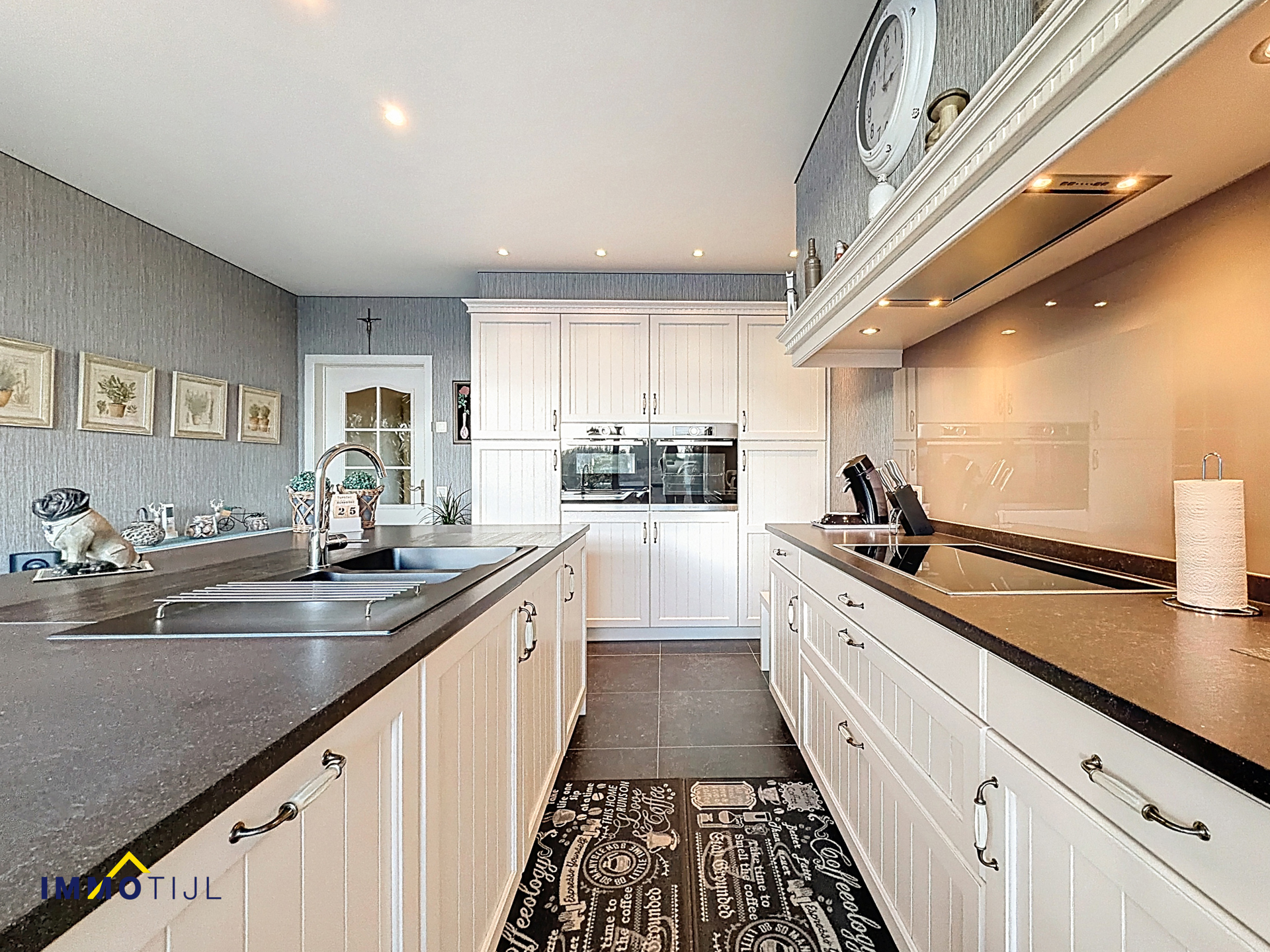 Prachtige open bebouwing met ruime, zonnige tuin en garage! - foto 5