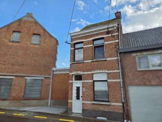 Halfopen bebouwing (79 m²) met 2 slaapkamers én buitenruimte in Muizen (Mechelen). Deze te renoveren woning biedt tal van mogelijkheden, waaronder...