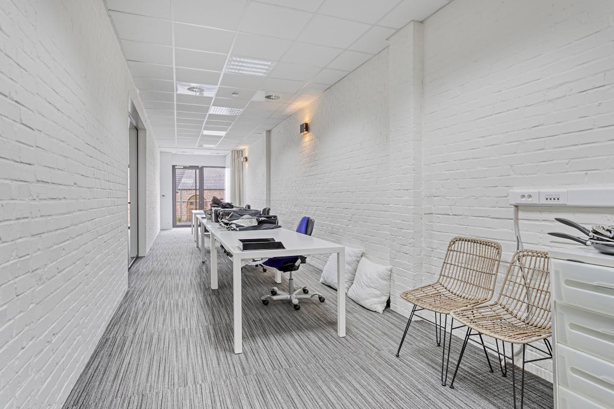 Entrepôt d'environ 500 m² à vendre à Otegem - photo 5