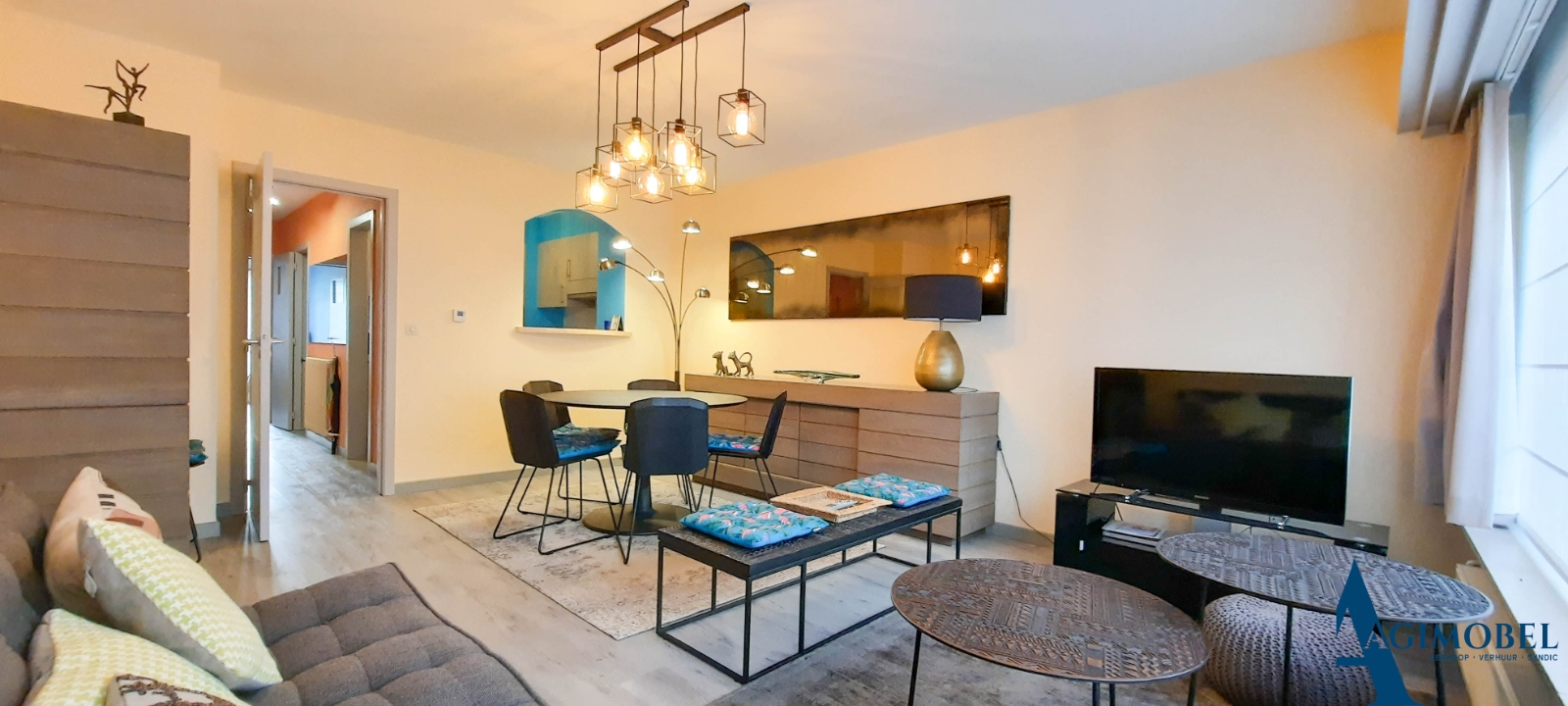 Very pleasant flat on S.Dupuisstraat, near the shopping centre in Knokke - photo 1