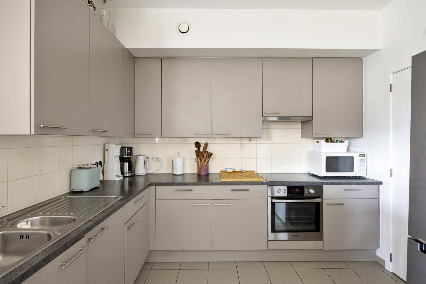 Appartement met 3 slaapkamers, 2 badkamers en staanplaats - foto 5