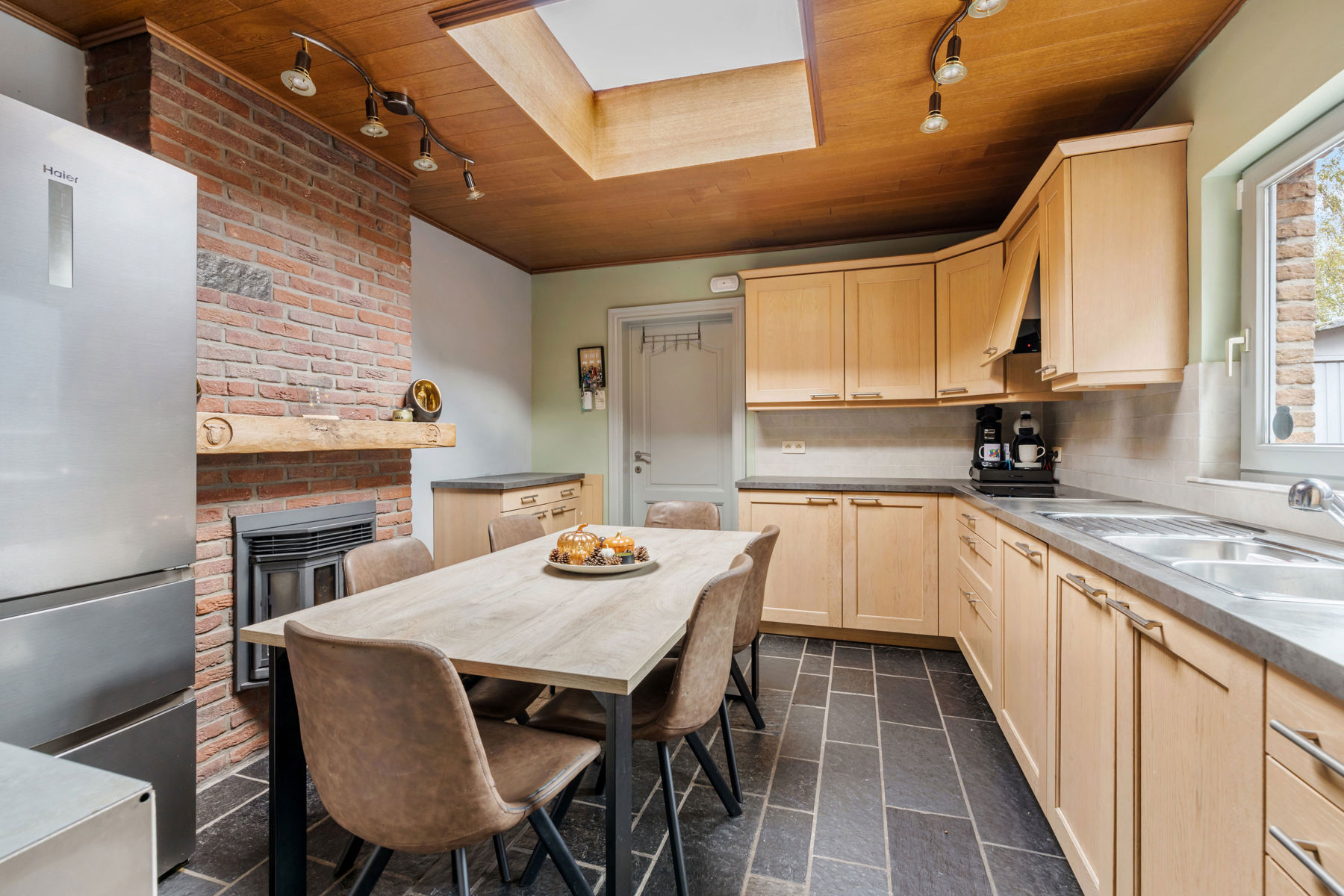 Charmante halfopen woning met tuin en garage te Wachtebeke - foto 5