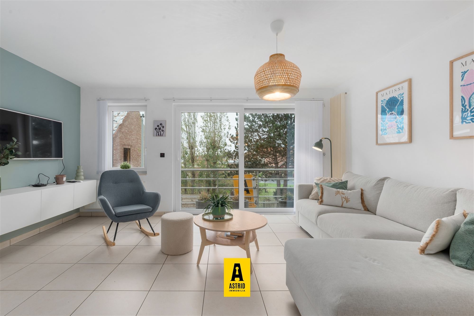 Instapklaar zonnig 2-slaapkamerappartement en garage in Bredene - foto 2