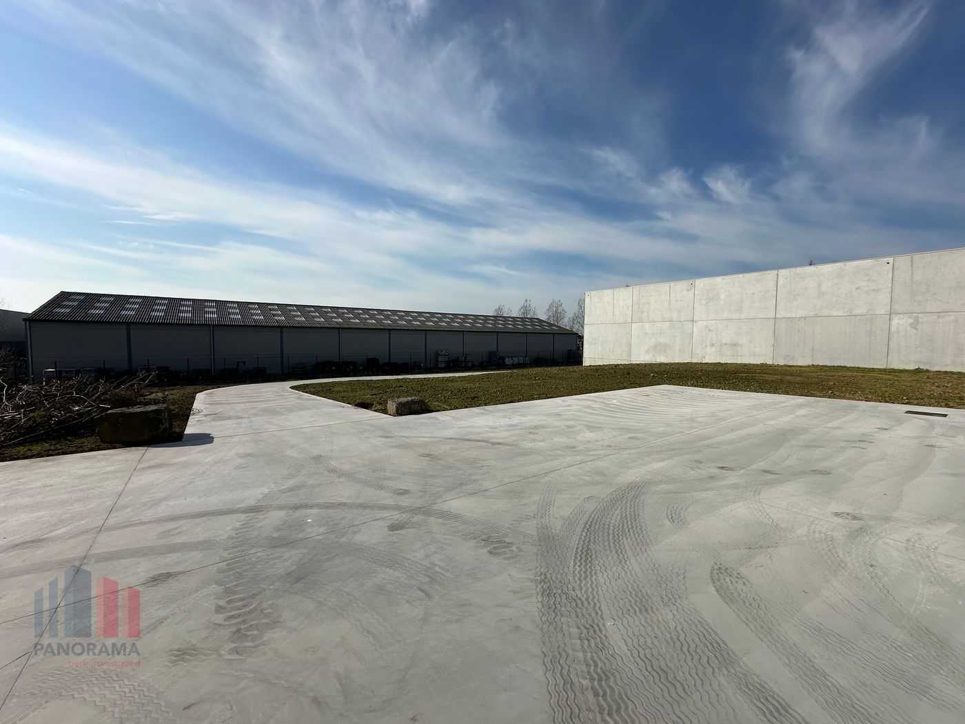 984 m² MAGAZIJN TE HUUR IN IEPER - photo 5