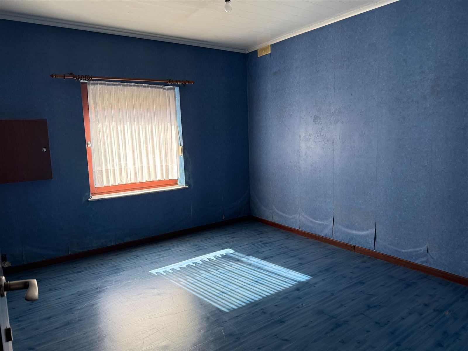 Te renoveren / te slopen woning  - foto 4