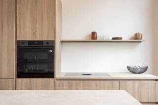 Welkom aan de Volkstraat, de verbinding tussen de Nationalestraat en het Museum voor Schone Kunsten. Hier leef je middenin het kloppend hart van...