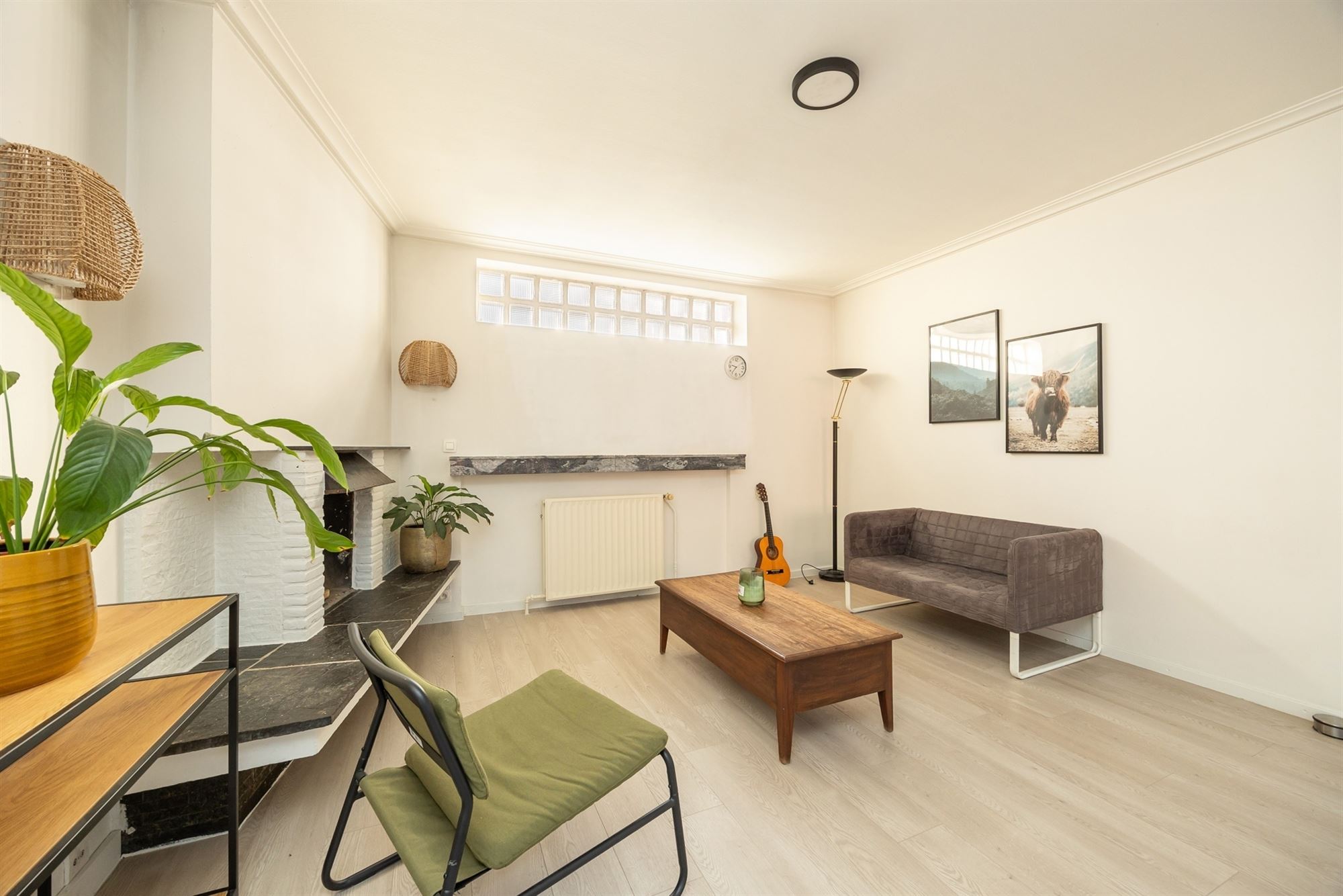 Ruim appartement met 3 slaapkamers en staanplaats - foto 4
