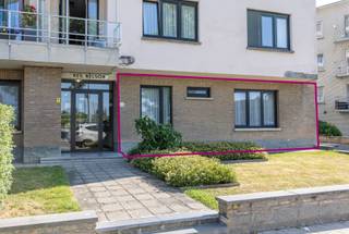 Gelijkvloers appartement met één slaapkamer en autostaanplaats - DilbeekIn de welonderhouden residentie Nelson, bevindt zich dit aangename...