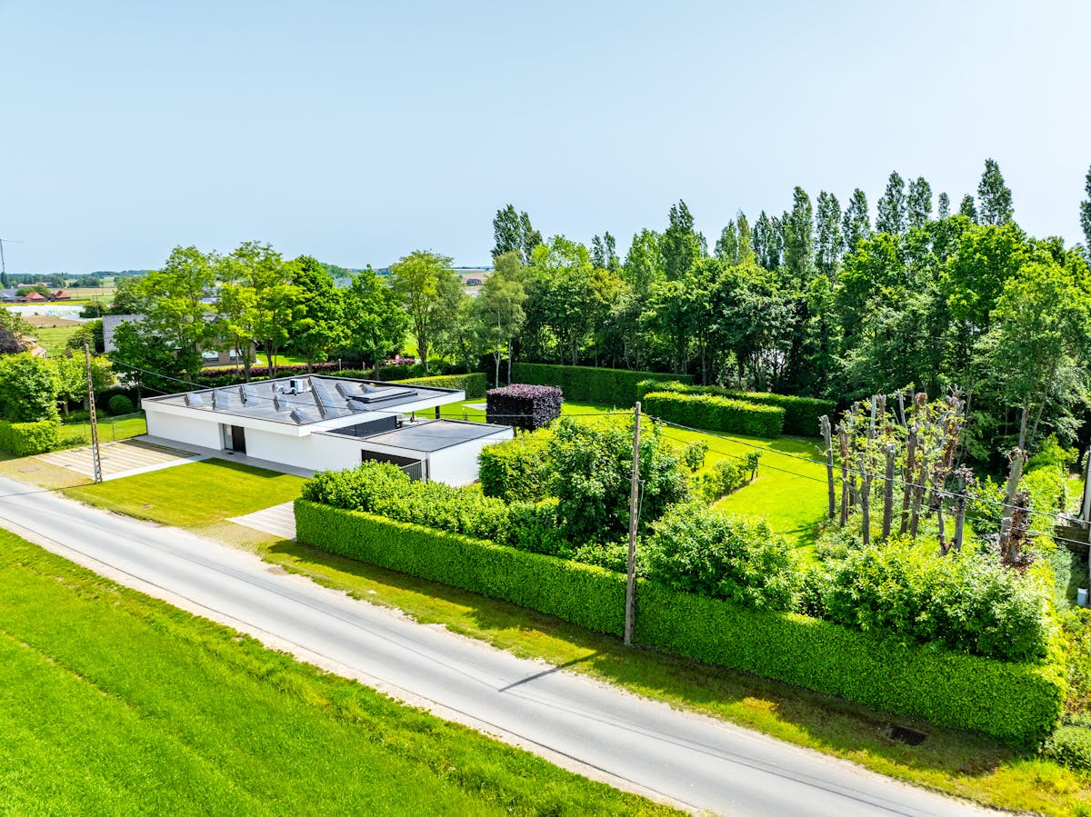 Exclusive, ready-to-move-in villa for sale in the Singel in Poperinge - photo 4