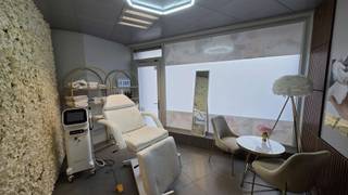 Commercial for sale in Ostend