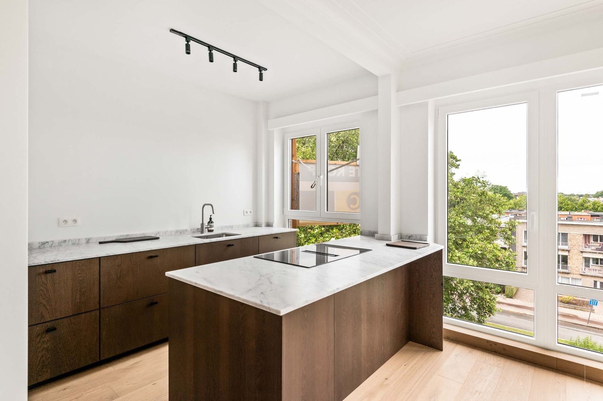 Prachtig gerenoveerd appartement - foto 4
