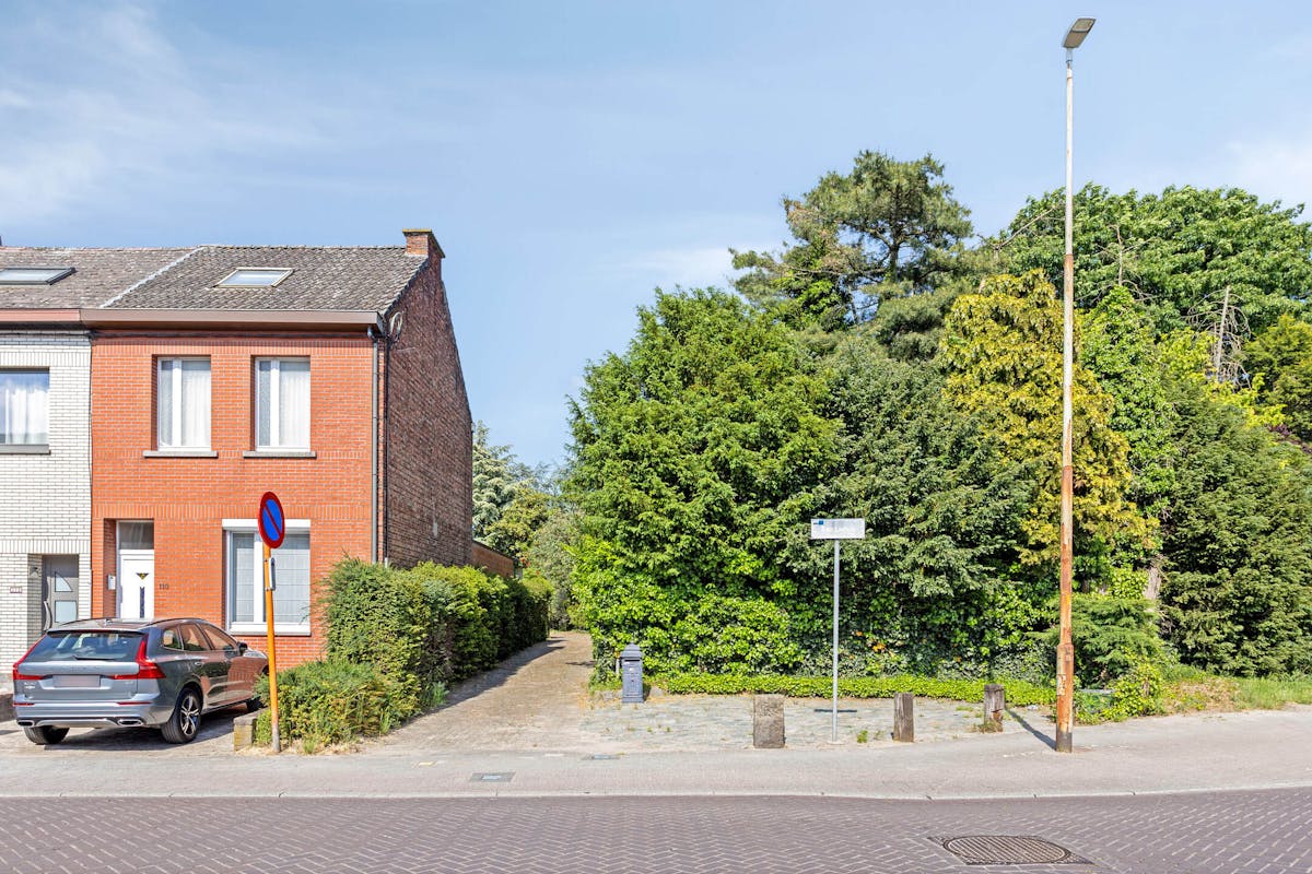 Villa or two-family house with park garden in Boom, partly to renovate - photo 4