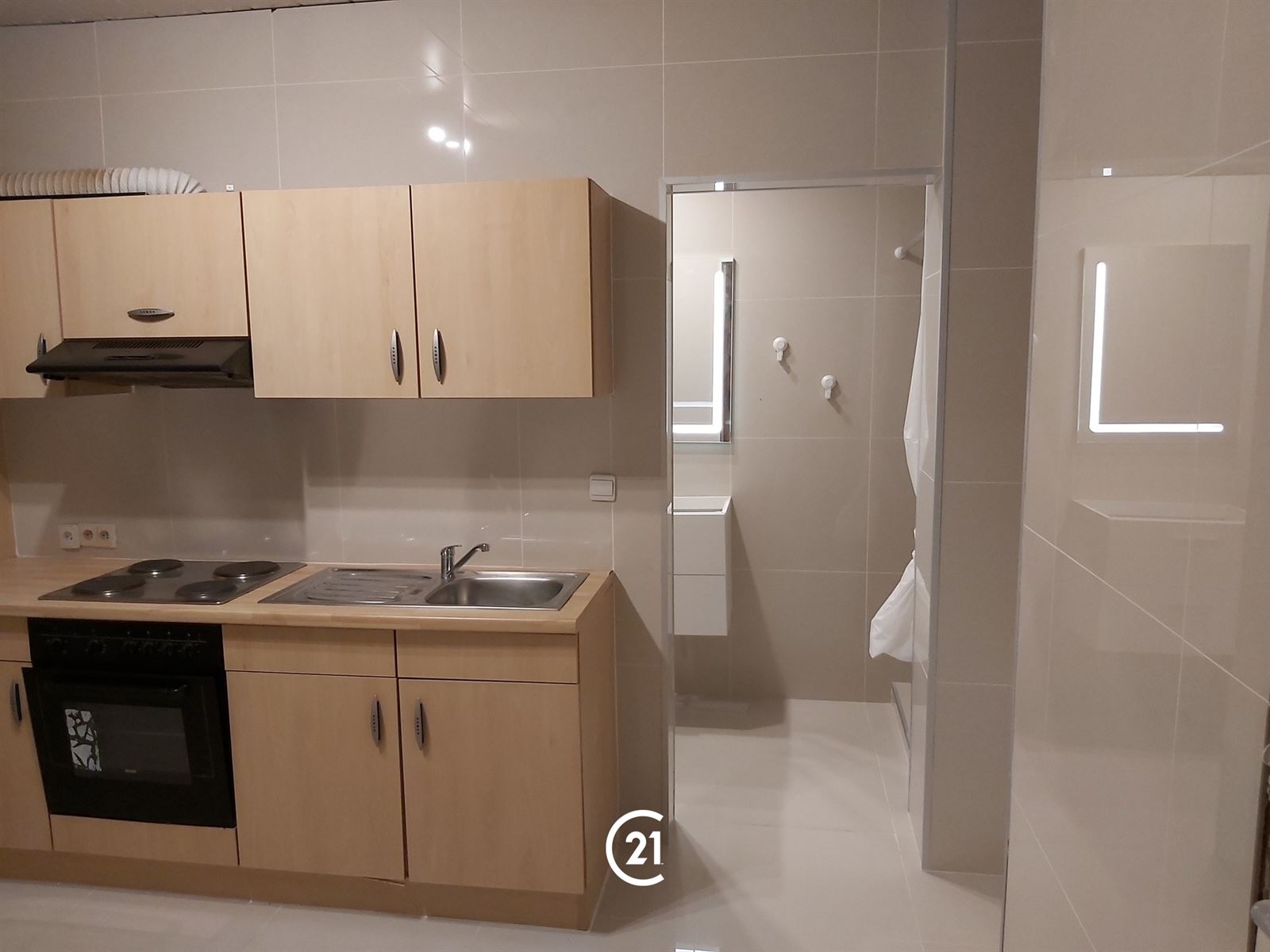 House - photo 5
