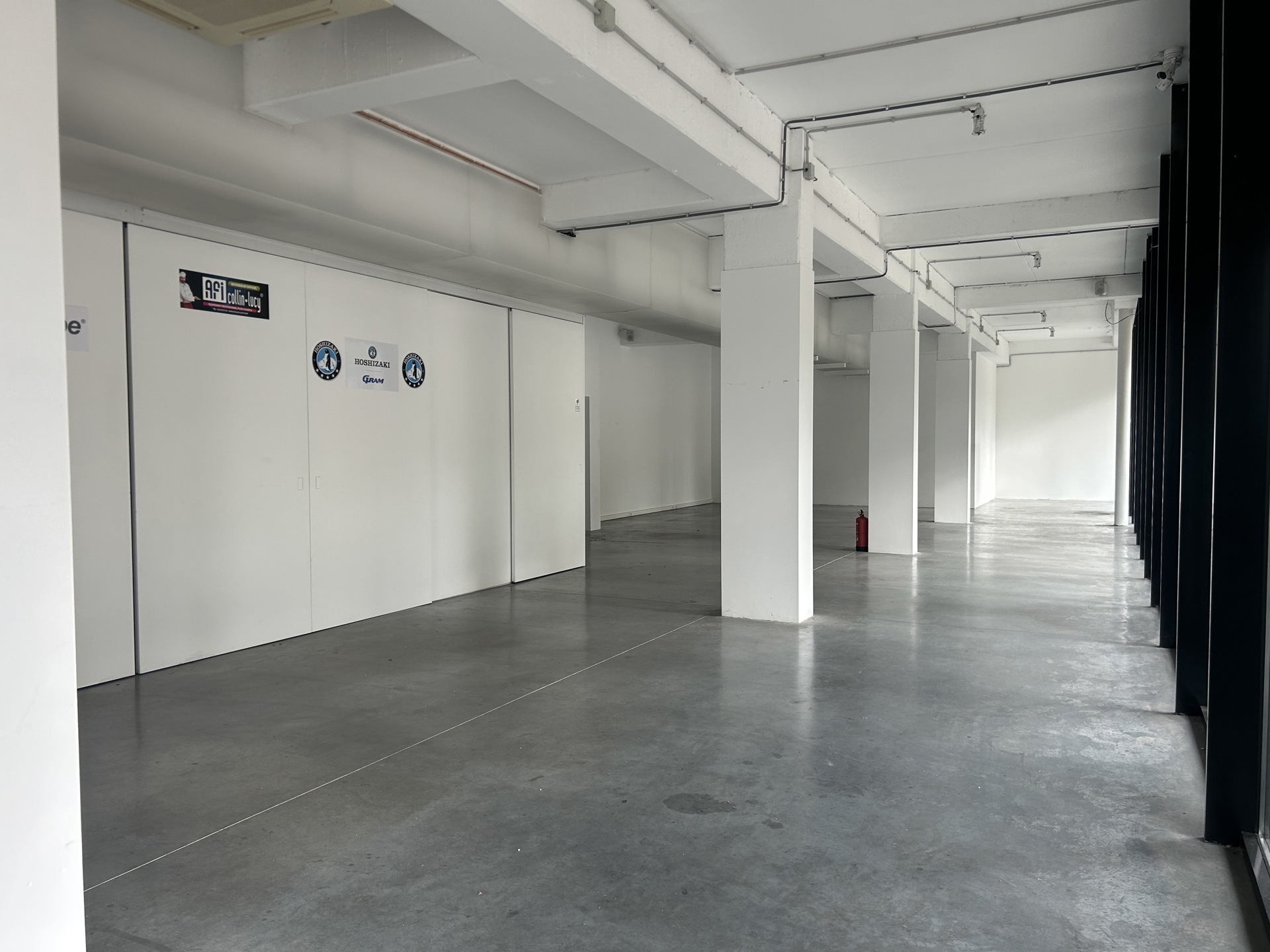 Commercial for sale in Antwerp - photo 4