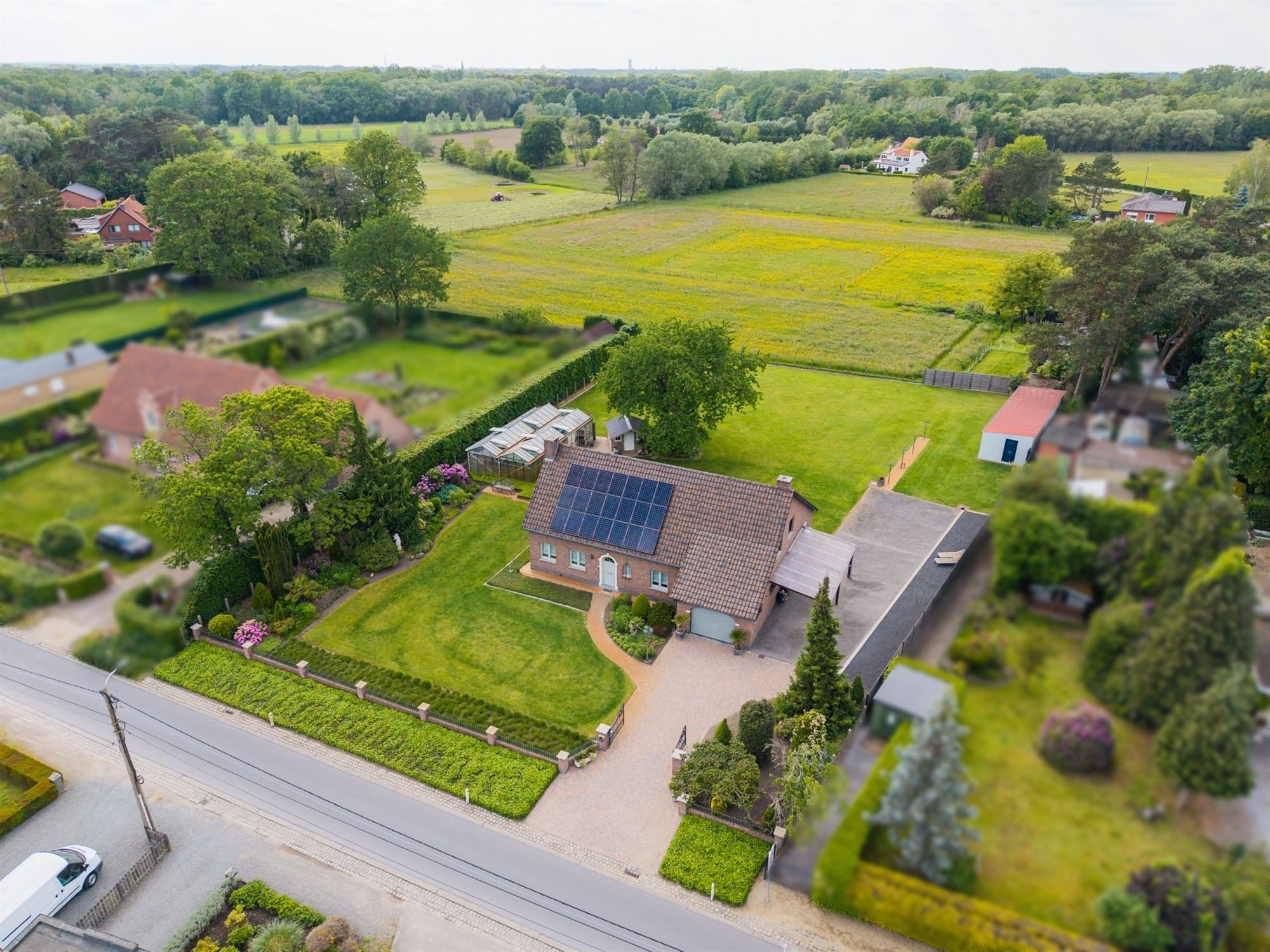 Knap afgewerkte woning met uniek uitzicht te Bonheiden - foto 2