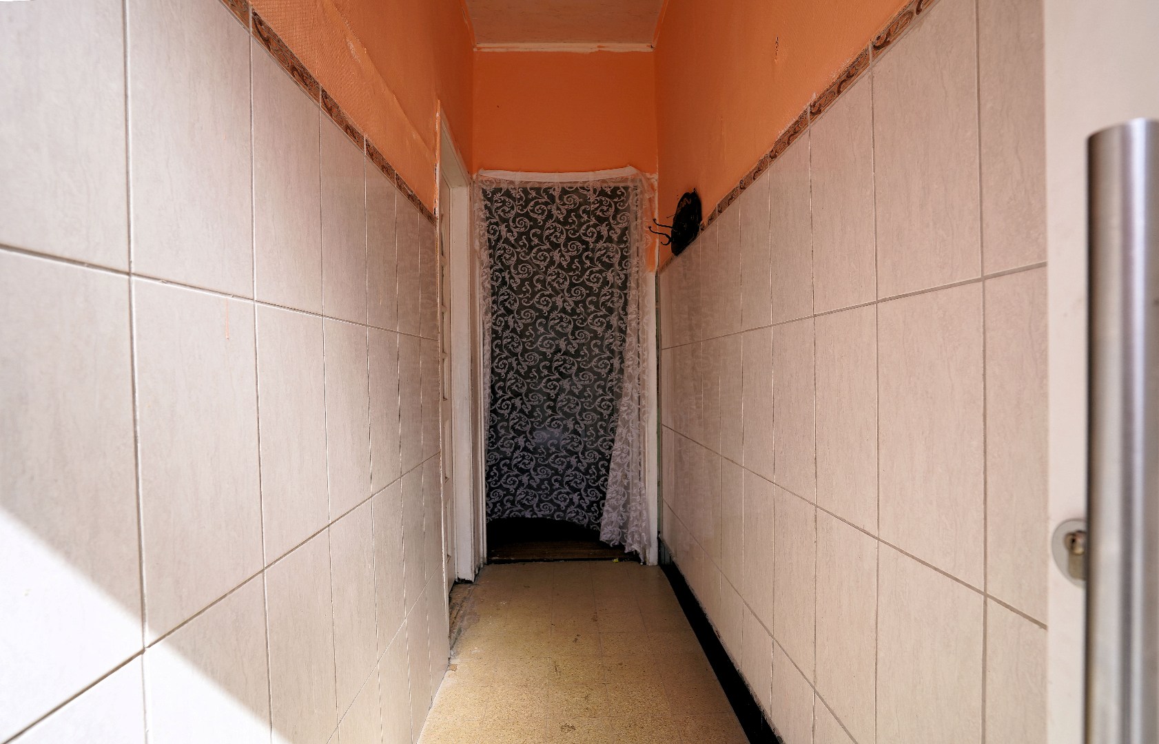 Woning 4 slpk (+ koer) in gezellige wijk. - foto 5