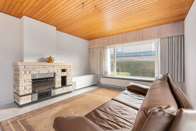 Torhout- Vrijstaande woning met 5 slaapkamers. - foto 5