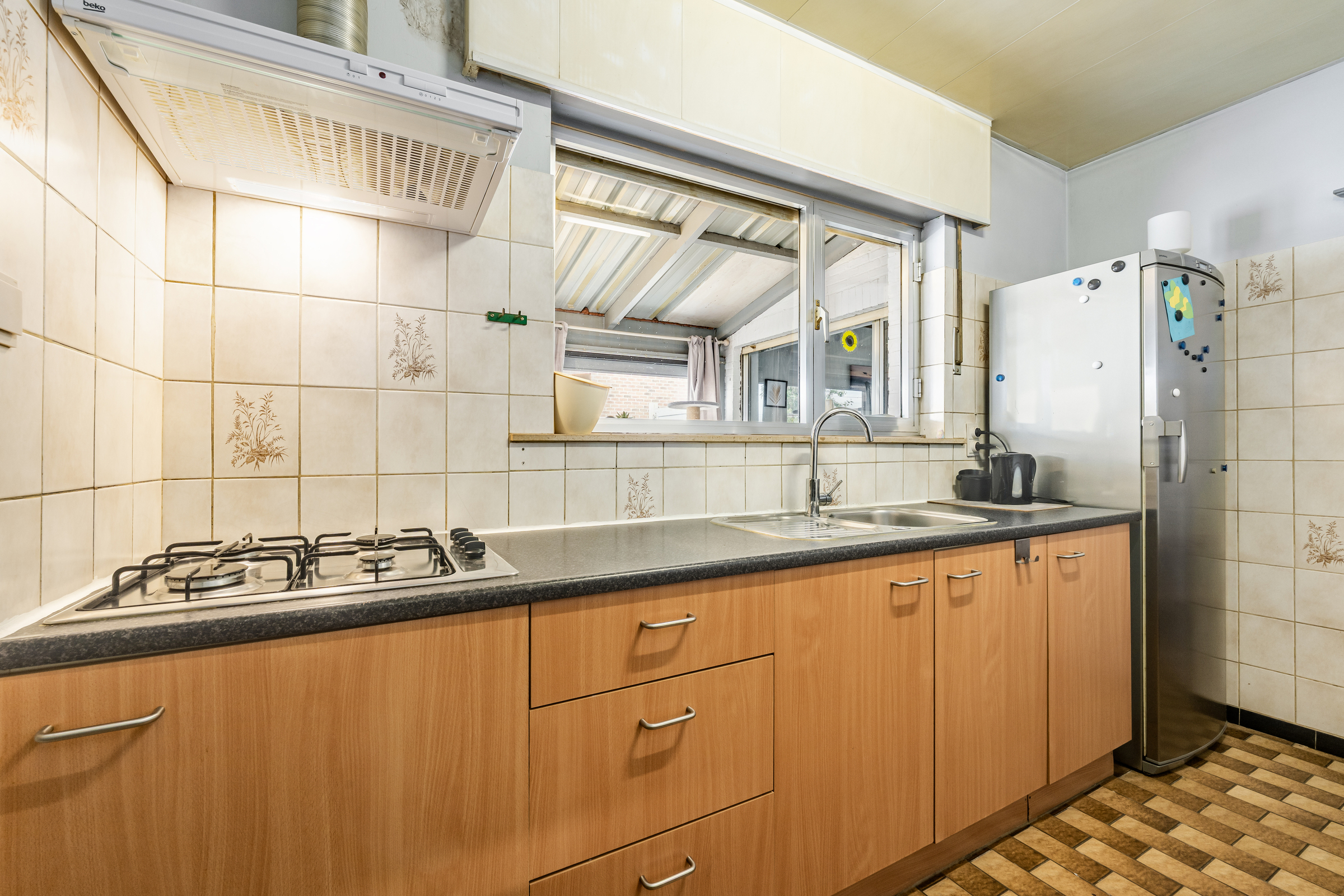 Halfopen bebouwing met 3 slaapkamers, tuin en garage - foto 4