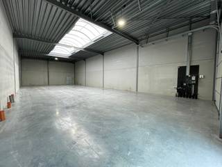 Commercial à louer à Dentergem
