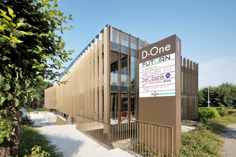 <p><span><strong>Full-service kantoren te Pottelberg Kortrijk te huur</strong></span></p> - foto 1