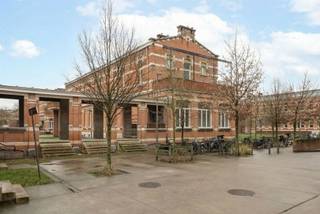 Karaktervolle herenwoning met ziel én toplocatieIn een van de meest charmante straten van Antwerpen, pal aan het bruisende maar groene hart van de...