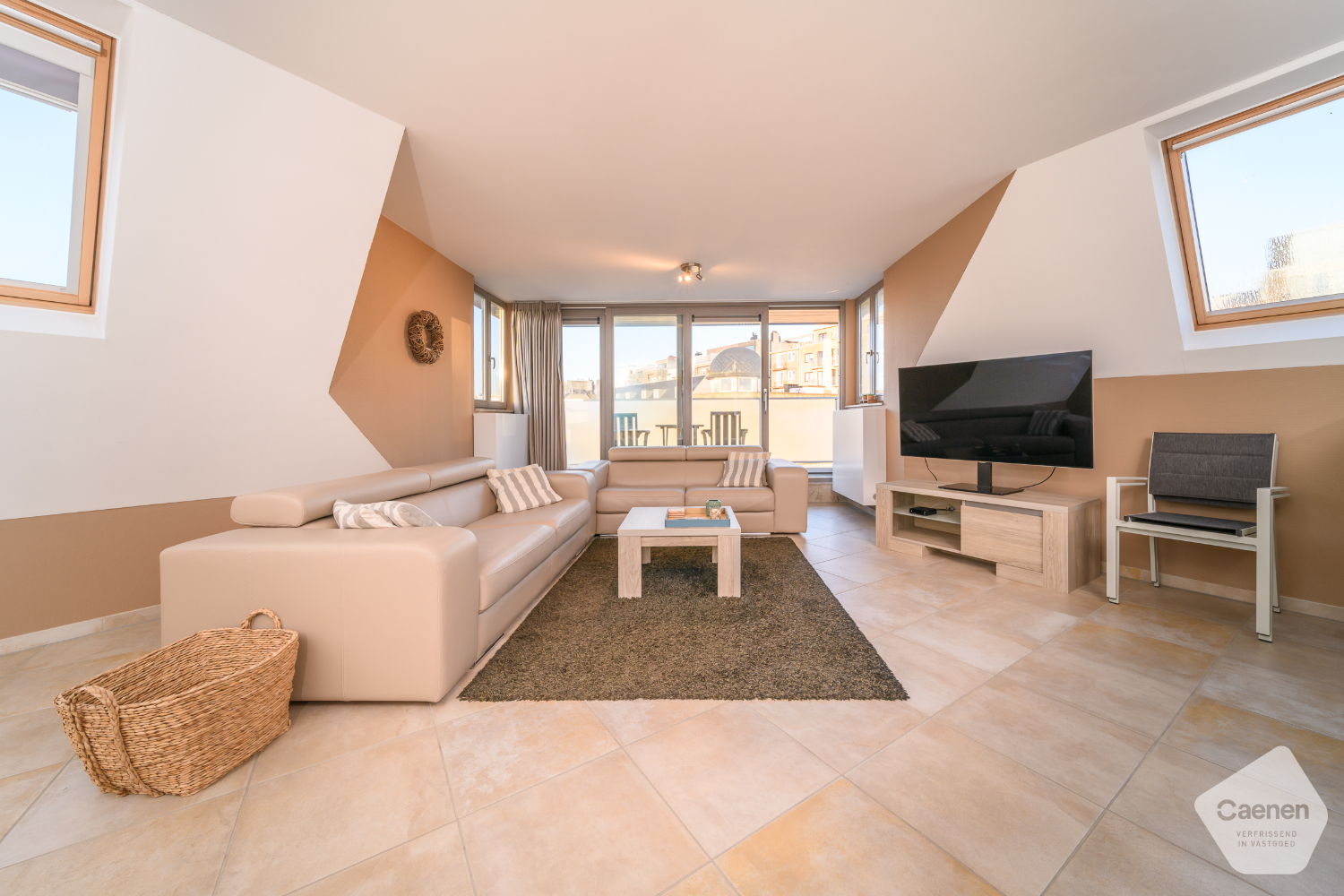 Prachtig gelegen instapklaar en gemeubeld appartement met zeezicht - foto 3