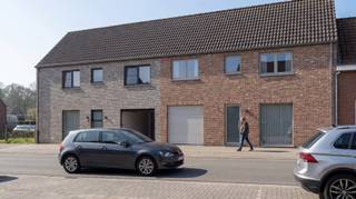 - Maison neuve (maison à énergie positive) dans un endroit calme à Moorslede: Stadedreve 31- Espace de vie avec cuisine ouverte- Buanderie et...