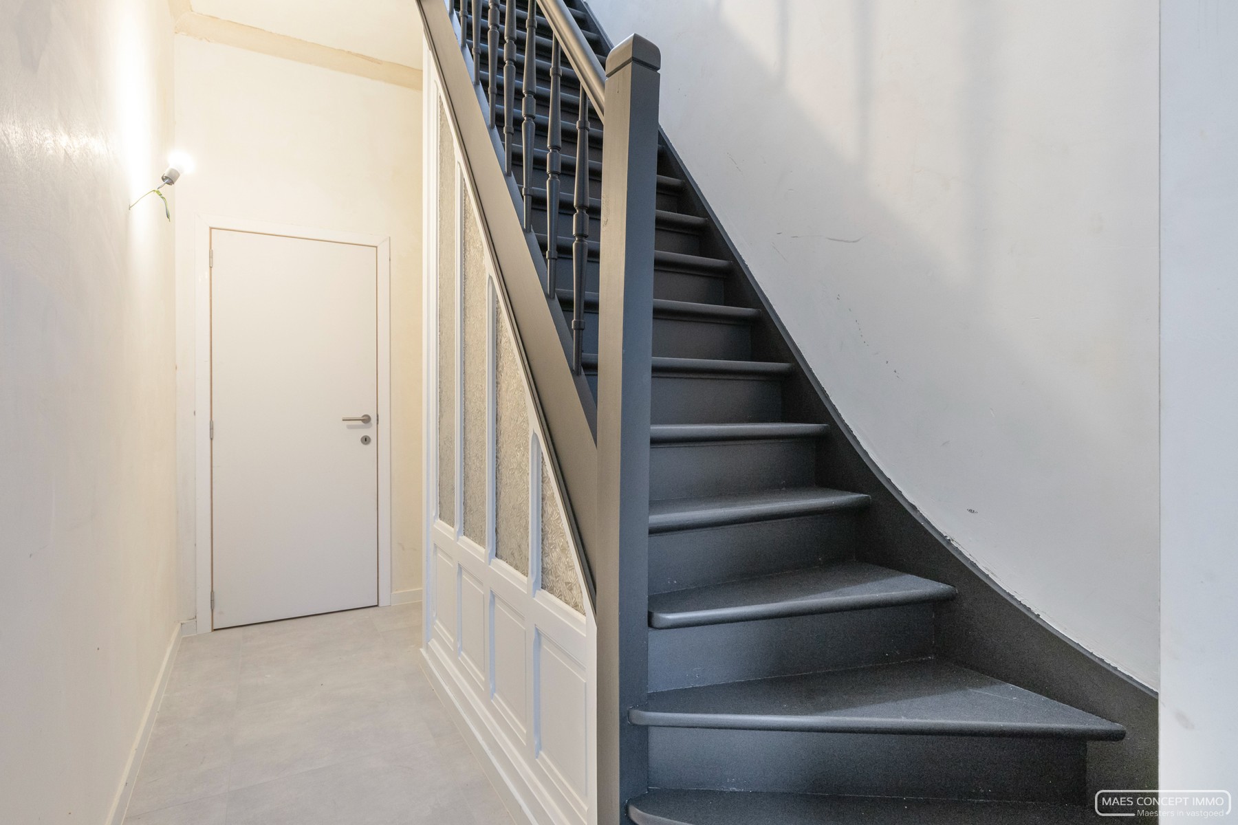 Gerenoveerde woning met 3 slaapkamers en grote tuin te koop centrum Avelgem - foto 4