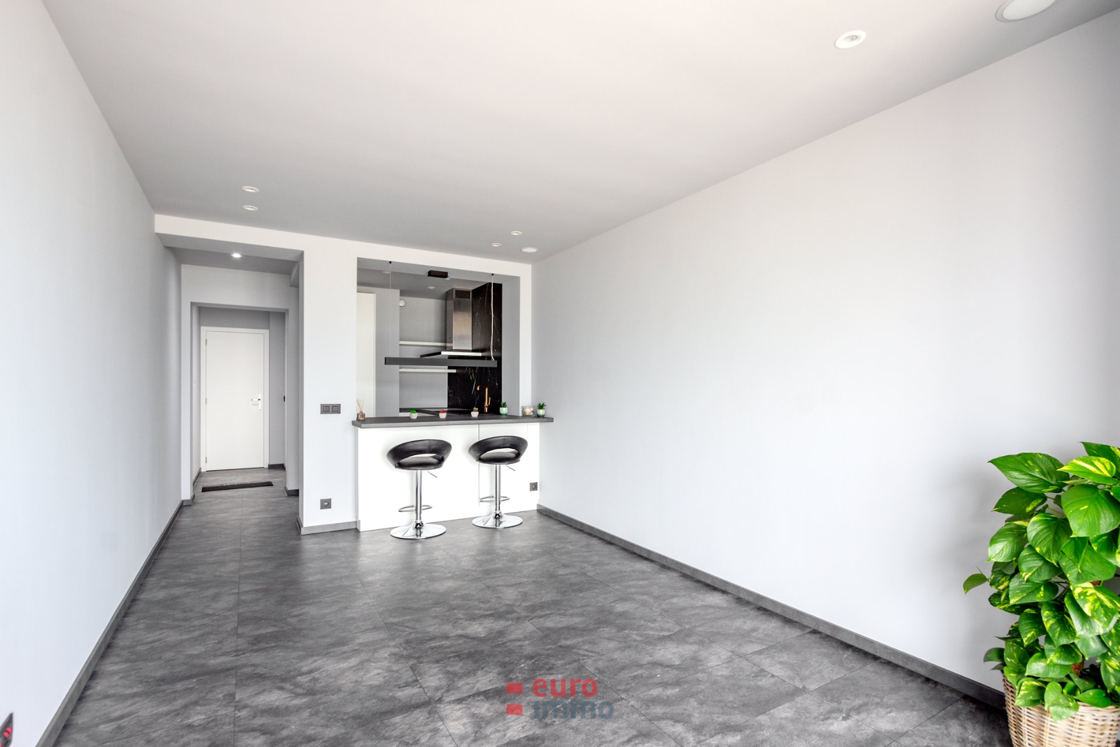 Studio idéalement situé sur la digue, dans la ville animée de Middelkerke ! - photo 2