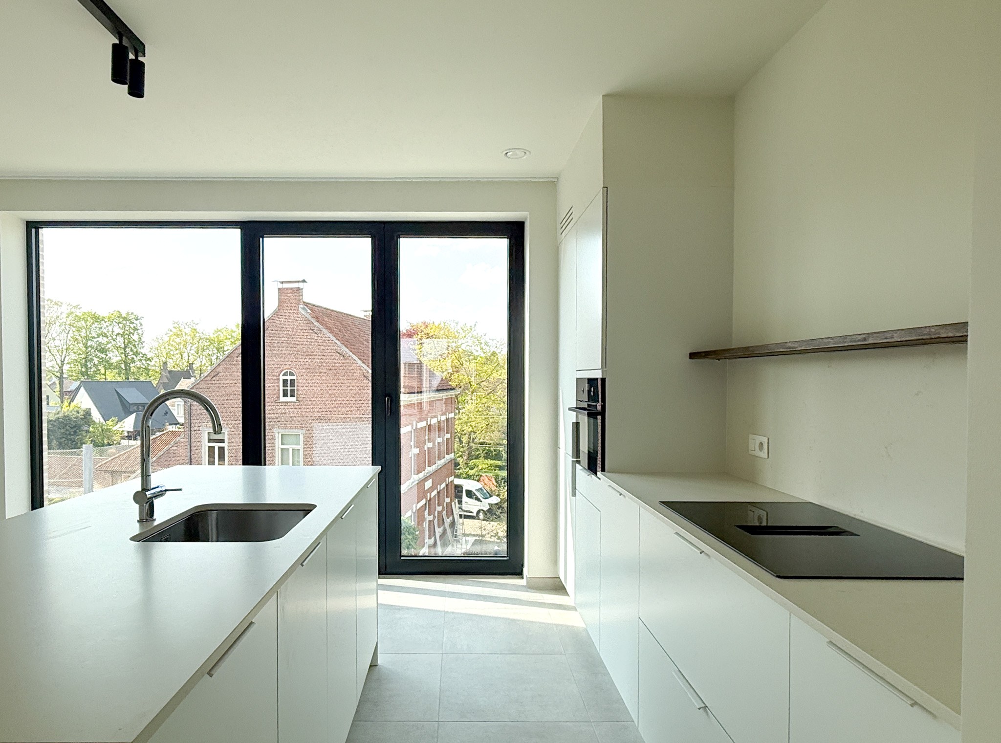 Nieuwbouwappartement op de derde verdieping met terras en twee slaapkamers - foto 2