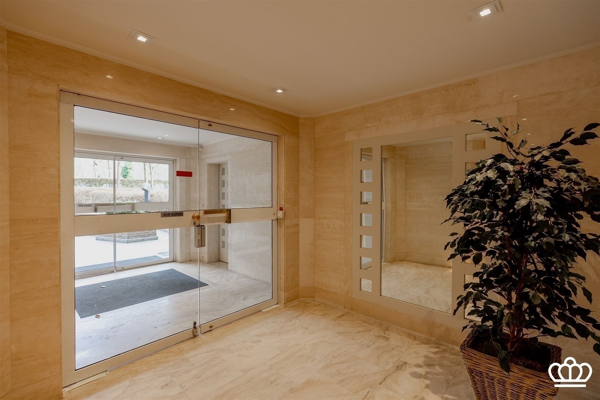 Apartment for sale in Kapellen with 3 bedrooms - photo 2