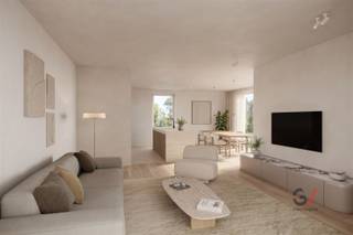 <p>Ontdek dit moderne nieuwbouwappartement op de eerste verdieping in het hart van Tildonk.</p><p>De aangename en lichtrijke leefruimte sluit perfect aan op de eigentijdse keuken met strakke afwerking, ideaal voor leuke kookavonden. Vanuit de leefruimte heb je direct toegang tot het privé dakterras, perfect voor een frisse neus, een koffie of leuke avonden met vrienden en familie.</p><p>Het appartement beschikt over 2 volwaardige slaapkamers, volledig flexibel in te richten volgens jouw wensen.</p><p>De ligging van het appartement is een extra troef: een gemakkelijke verbinding voor Leuven, Mechelen en Brussel. Winkels, scholen en mooie wandelroutes in het groen op wandelafstand.</p><p>Zie jij jezelf hier al wonen? Contacteer dan snel Lauren van Gilles Vastgoed</p><p>*Prijs excl. BTW, registratierechten, notariskosten en autostaanplaats; indien toepassing 6% BTW totaalprijs van €473.633,44 (incl. BTW en registratierechten)</p>