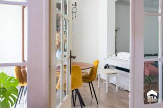 Over de woning:Deze gezellige woning in Ledegem combineert charme, karakter en comfort. De recent gekaleide gevel met gevelgroen zorgt voor een...