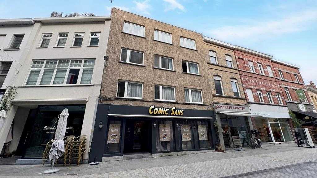 House for sale in Kortrijk with 8 bedrooms - photo 1