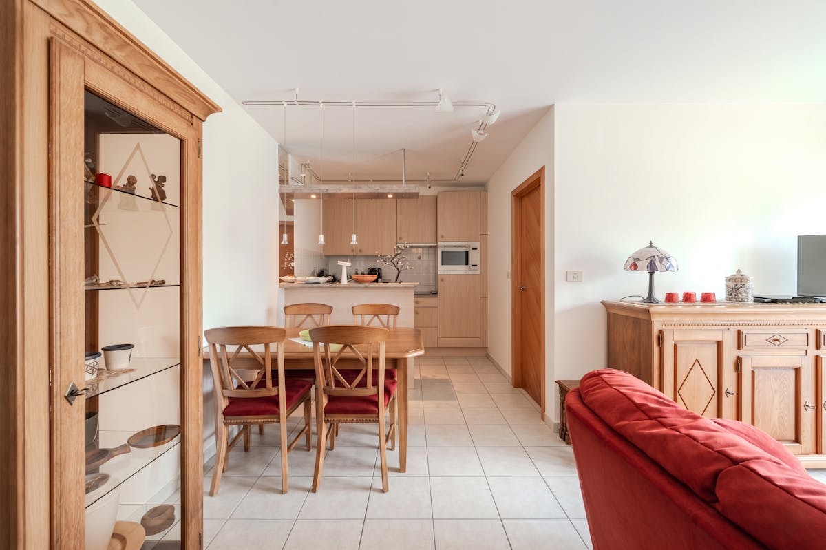Goed onderhouden gelijkvloersappartement met 1 slaapkamer! - foto 5