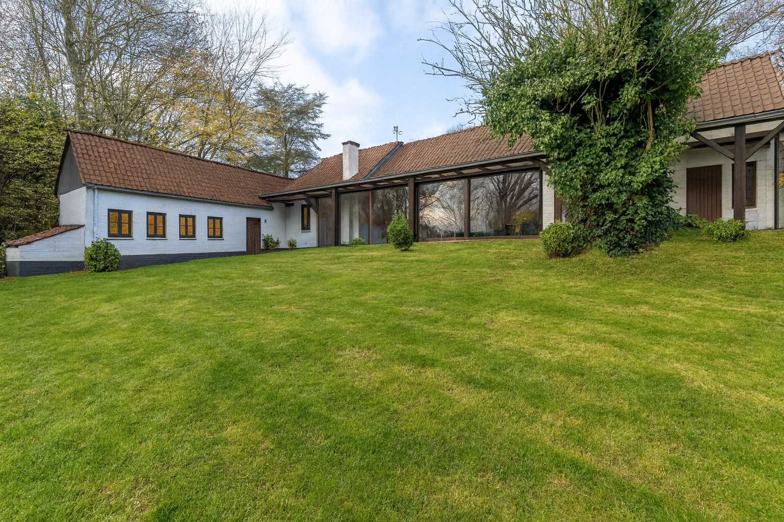 Te renoveren hoeve op sublieme ligging - foto 5