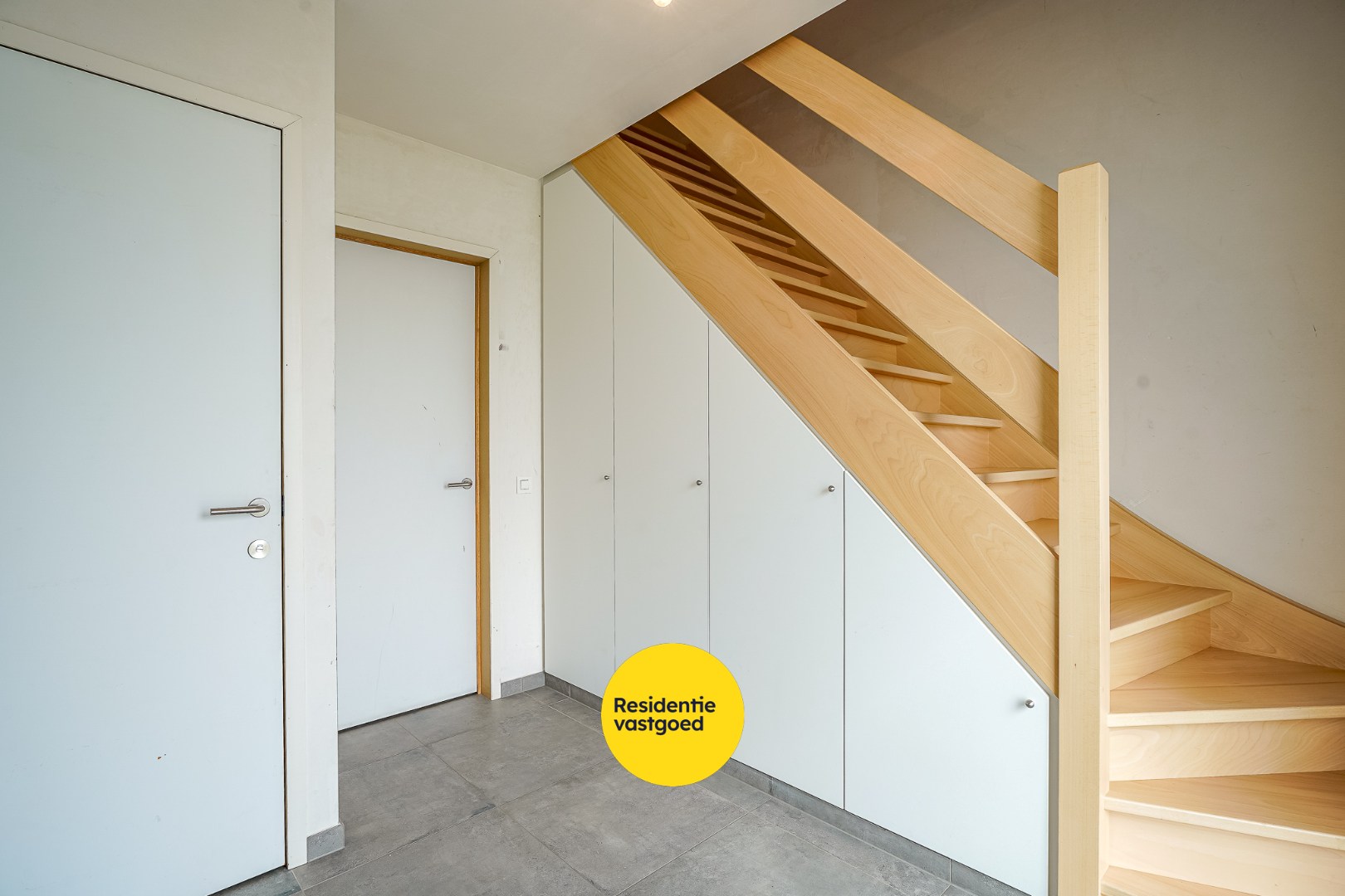Halfopen woning met 3 slaapkamers te huur in Aartrijke - foto 3