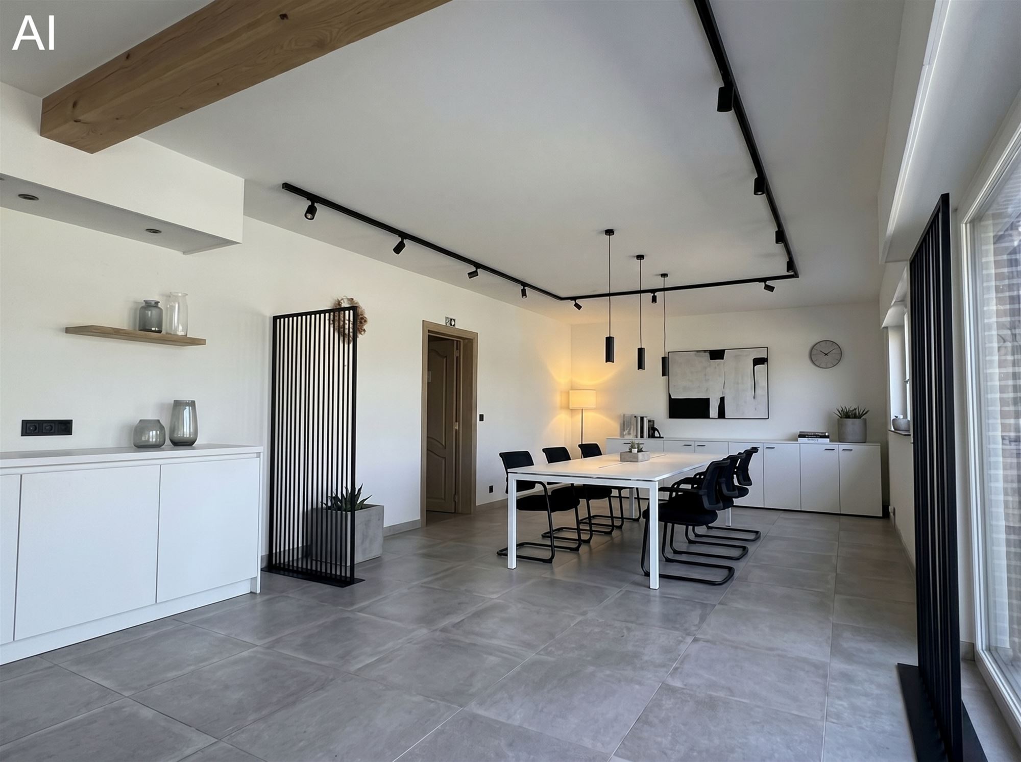 Veelzijdige woning met atelier en ruim magazijn.  - foto 4