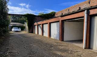 Garage for sale in Ypres