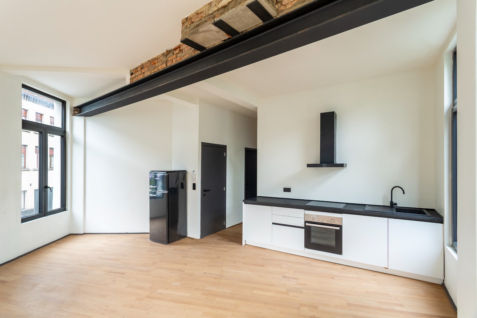 Kleinschalig renovatieproject op een zuchtje van Park Spoor Noord - foto 1